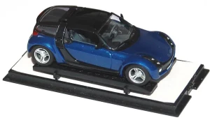 Busch Smart Roadster Coupé Blue & Black HO Scale