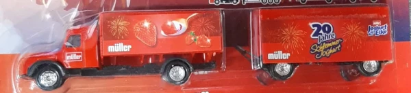 DGD Werbeartikel MULLER Fruit Yogurt Delivery Truck H0