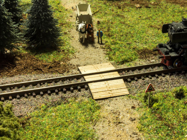 Modellbahn Union Small Wooden Railroad Crossing KIT N