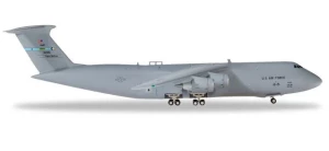 Herpa United States Air Force Lockheed C-5M Super Galaxy Spirit of Old Glory 1:200