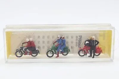 Preiser Original Motorcyclist Couples HO 1:90