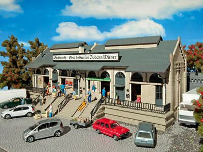 Vollmer Wholesale Fruit and Vegetable Market